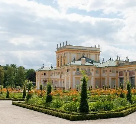 Penthouse Vogla By The Royal Wilanow Palace 公寓 *